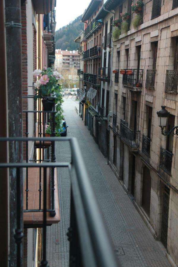 Apartamento Erdi Kale Azpeitia Buitenkant foto